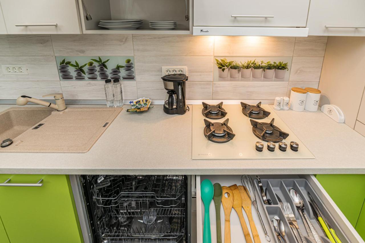 Apartament 2 Camere Narcis Brasov Ngoại thất bức ảnh